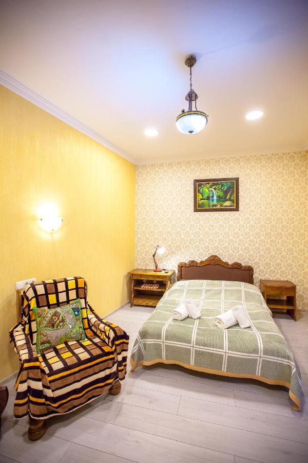 Guest House Happy Holidays Tbilisi Eksteriør bilde